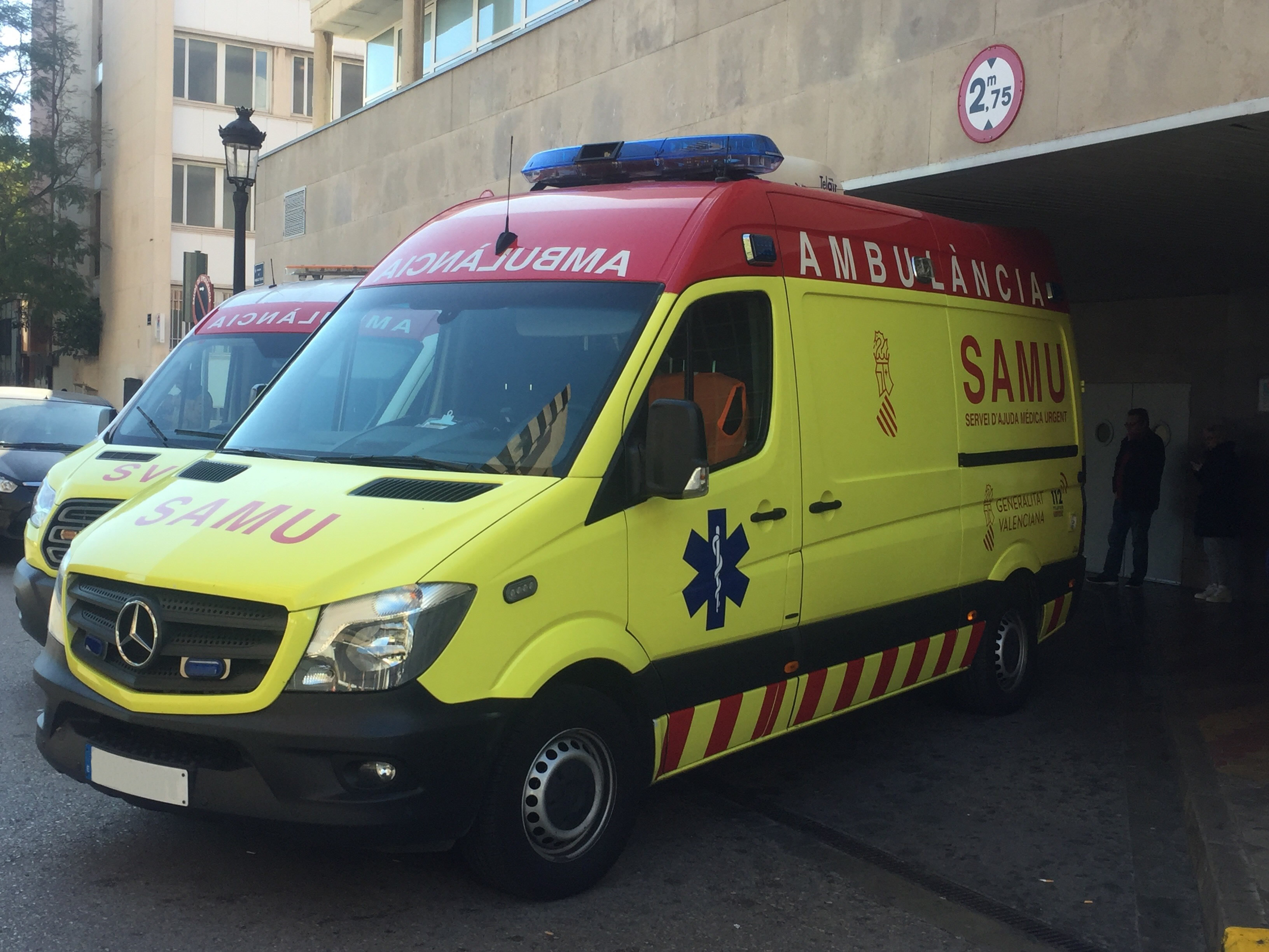 ambulancia samu y ambulancia SVB juntas 2 - SIN MATRICULA