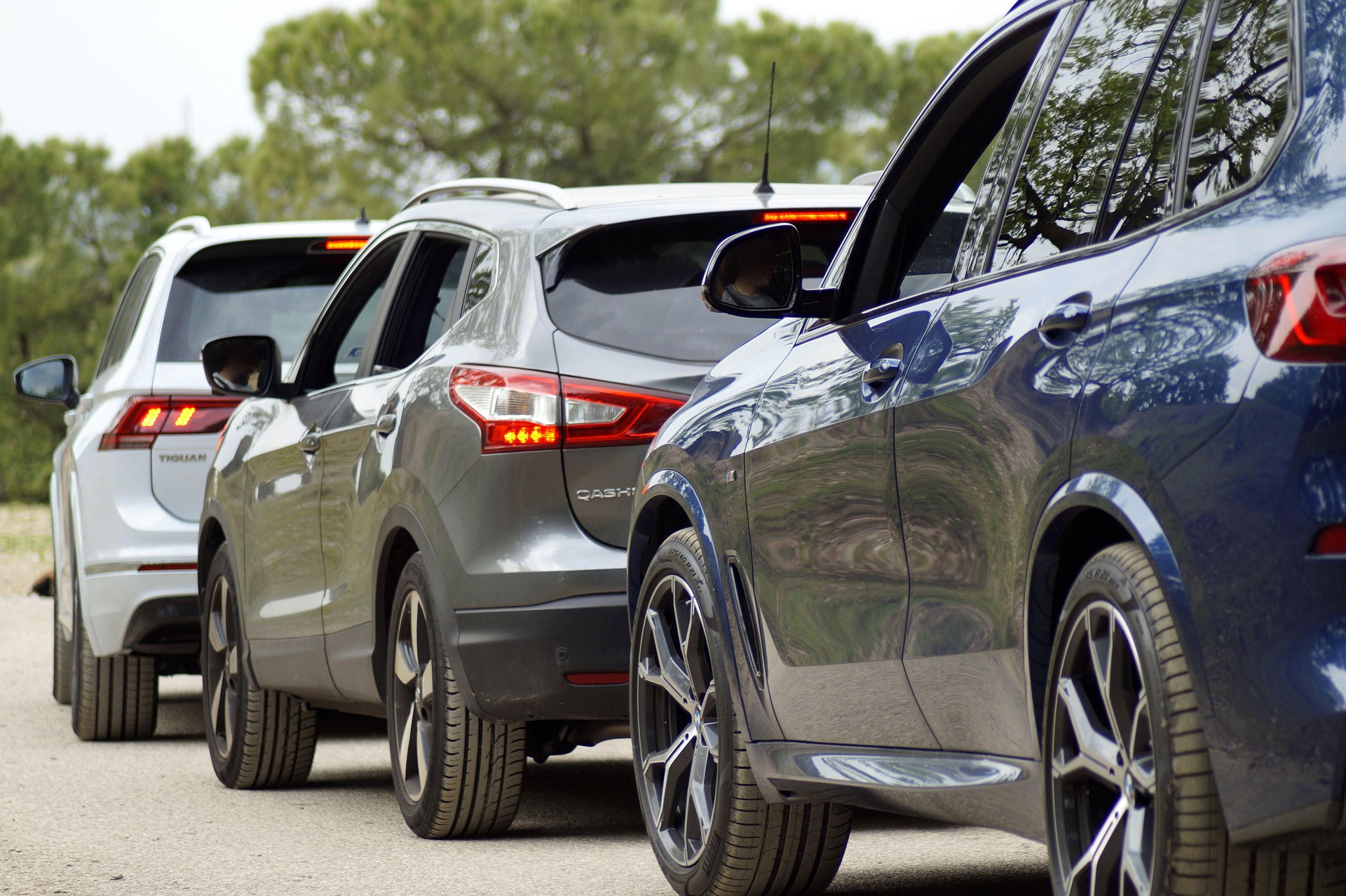 varios coches